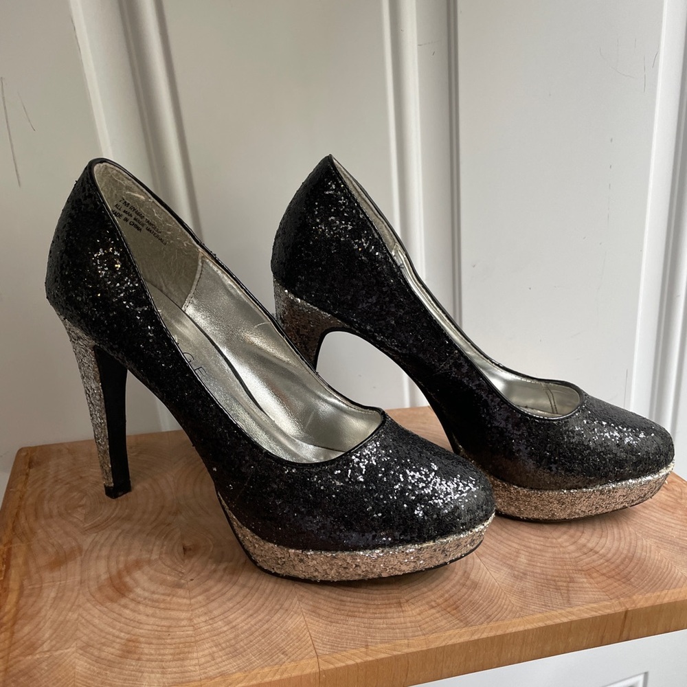 Rampage Women's Tangela
Sparkly Glitter High Heels, size 7
